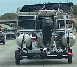 Pontoon Boat not loaded on trailer properly
