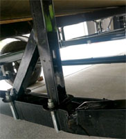 damaged pontoon wind guide